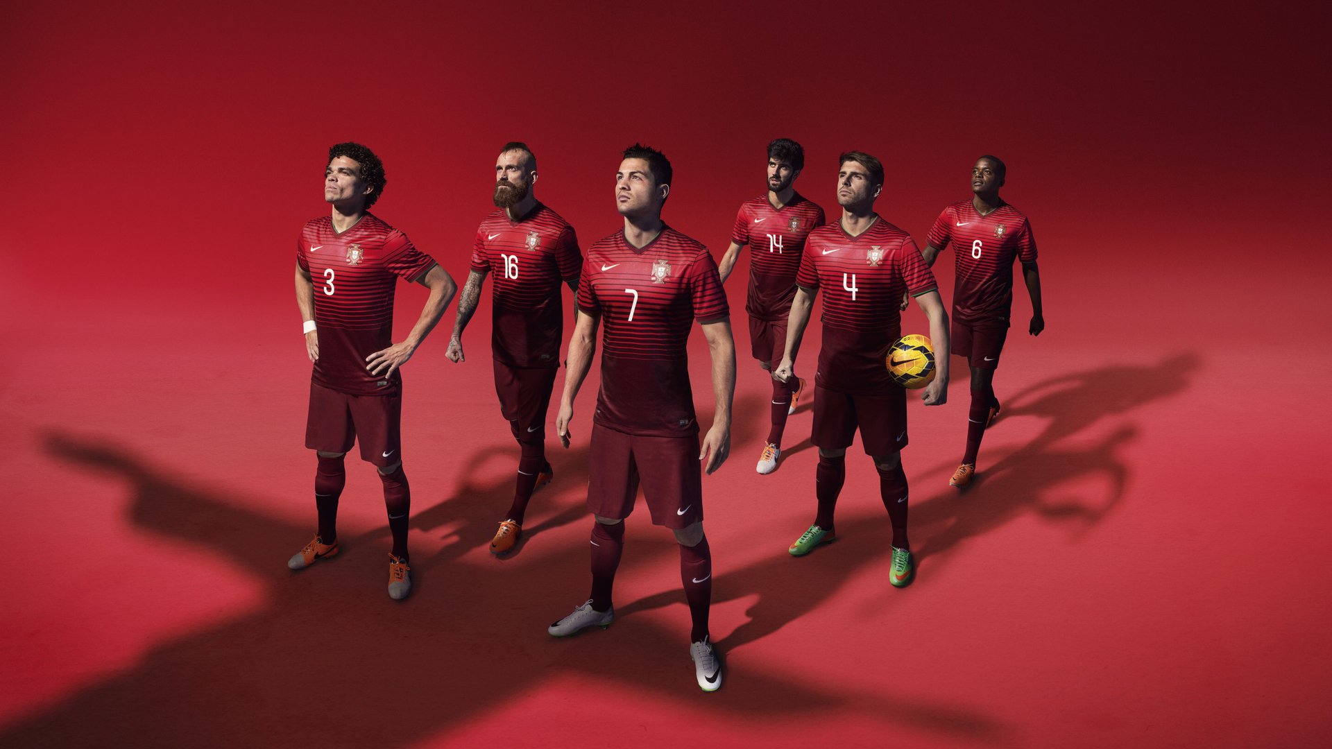 历史教练：足球名帅的执教哲学与战术思想，十大足球教练名帅